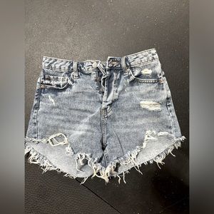 Women’s jean shorts Size 6